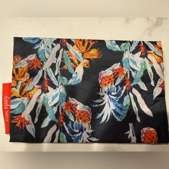 Rebecca Minkoff x IPSY Floral Cosmetic Pouch Zip Cas - like new! - Picture 2 of 3